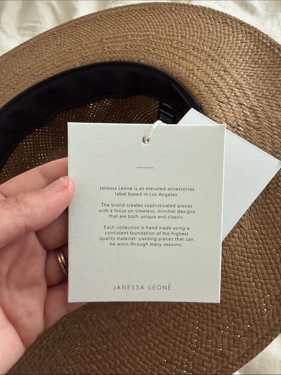 NWT Janessa Leone Brown Straw Rancher Hat with Taupe Band main image 7